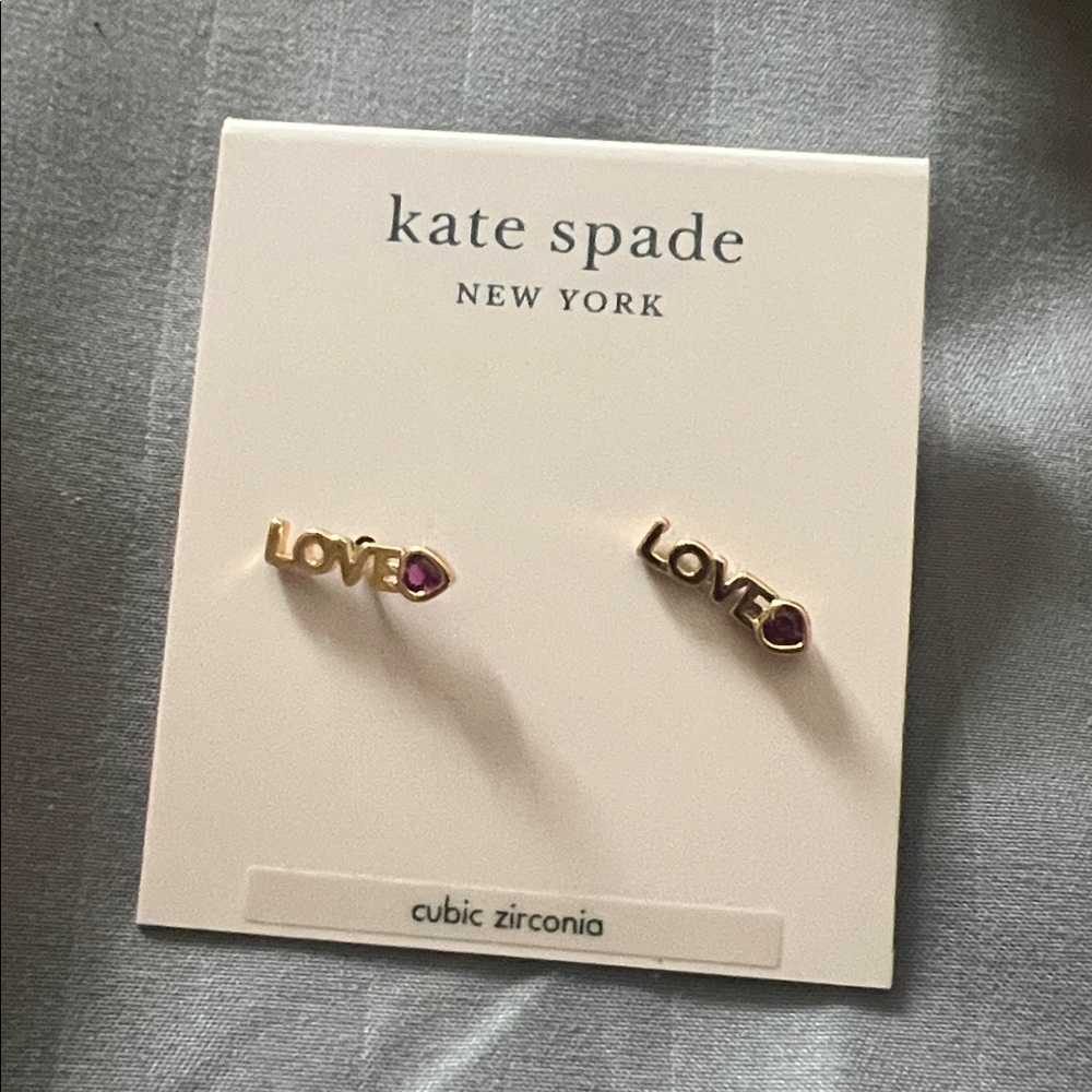 🆕 Kate Spade love mini studs earrings H